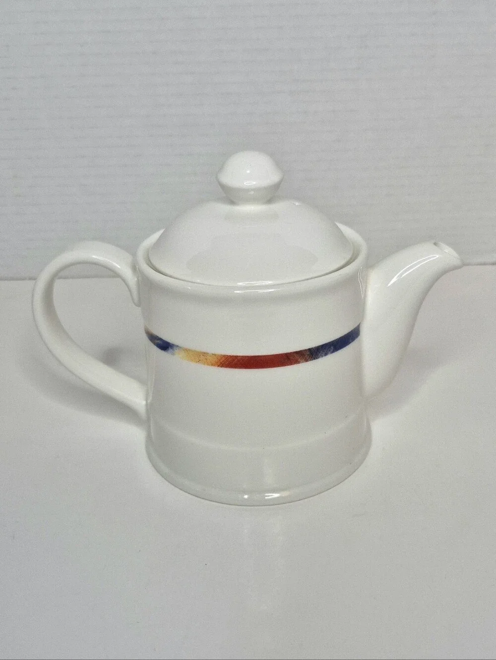 Villeroy & Boch Novotel Collection Vintage Teapot Very Rare Read